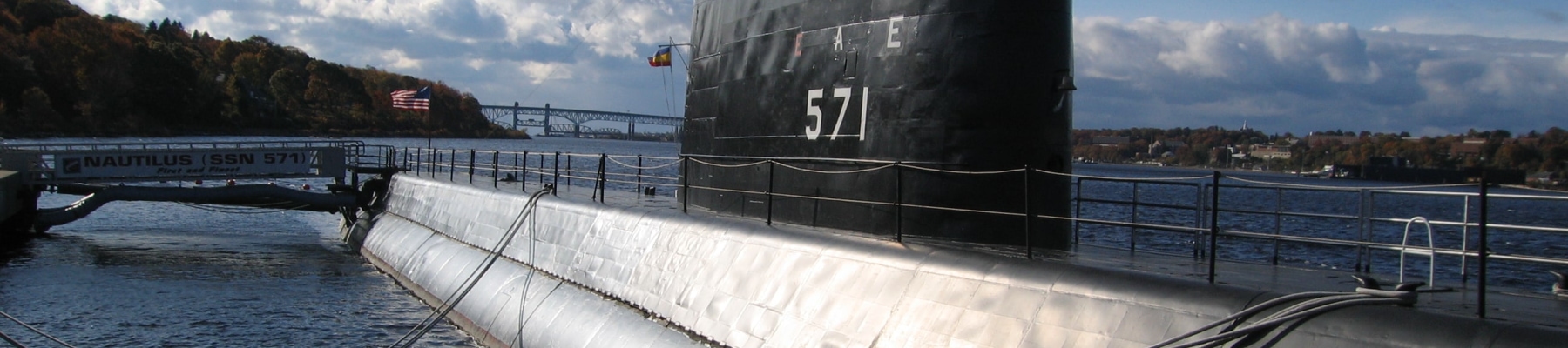 USS_Nautilus_SSN571.jpeg